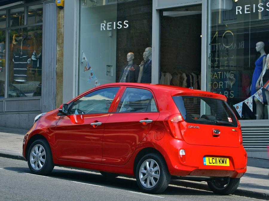 Kia Picanto 2011 года  (UK) (фото 8 из 30)